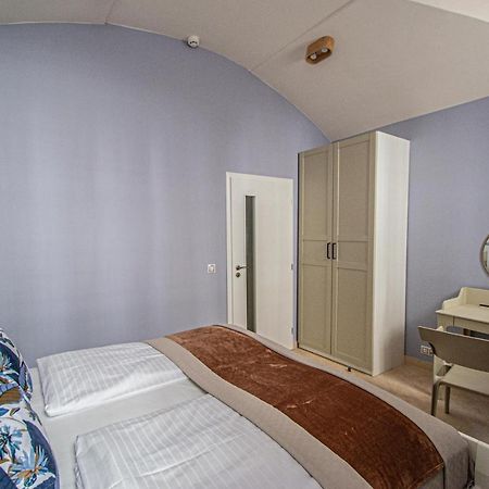 Modern And Spacious Apartments In City Center Prag Exterior foto