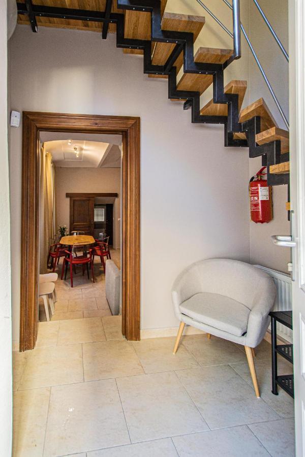 Modern And Spacious Apartments In City Center Prag Exterior foto